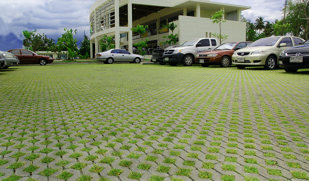 บล็อกปูพื้น เอสซีจี รุ่น บล็อกสนามหญ้า